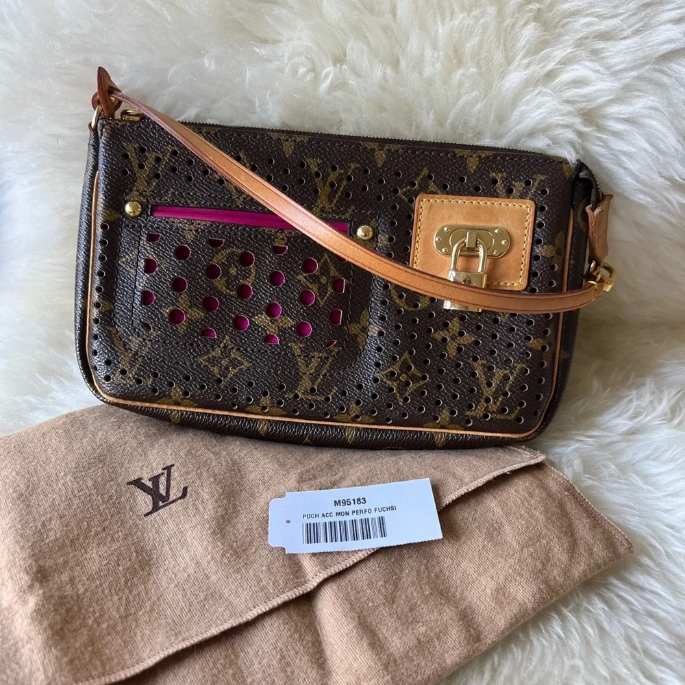 Louis Vuitton Perforated Monogram Clutch - Picture 6 of 10